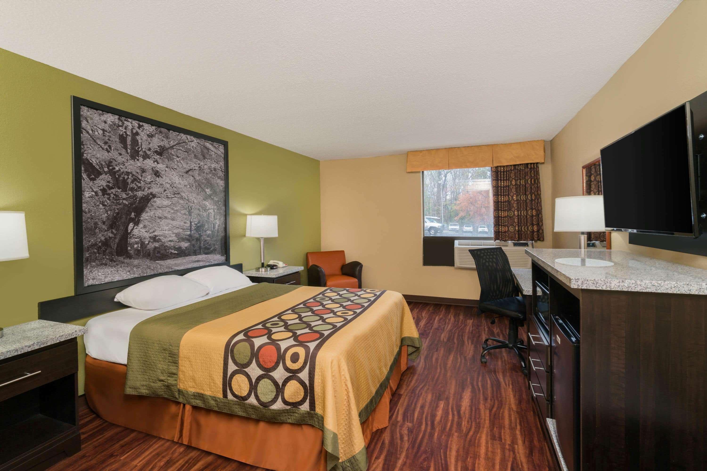 Super 8 By Wyndham Raleigh North East Hotel Eksteriør billede